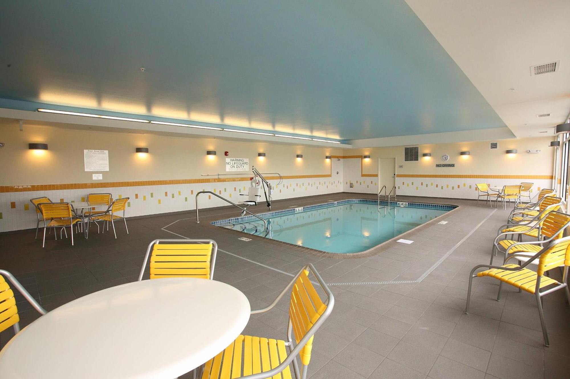 Fairfield Inn & Suites By Marriott East Grand Forks מראה חיצוני תמונה