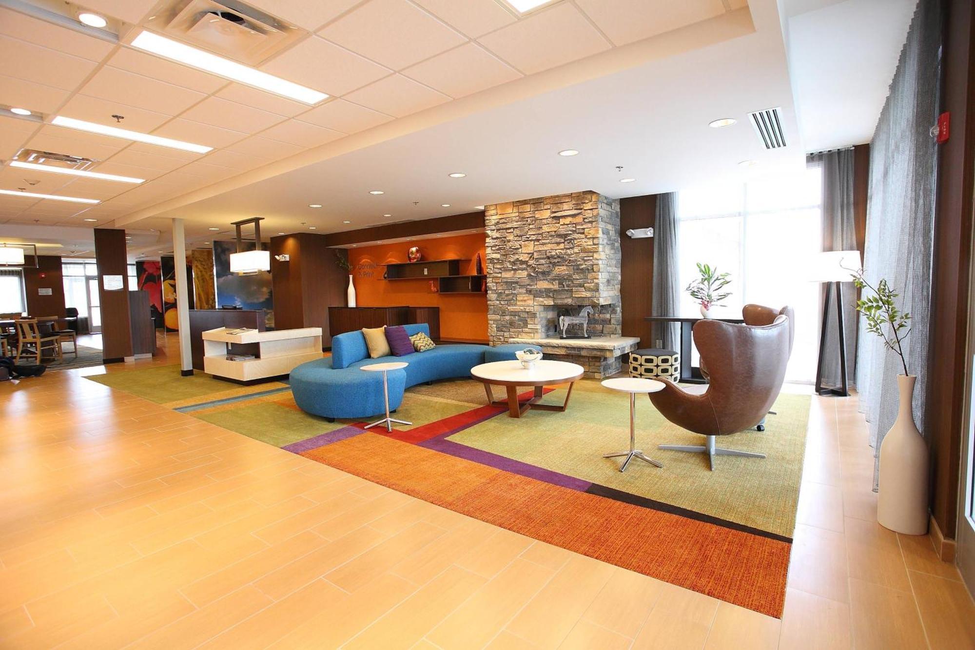 Fairfield Inn & Suites By Marriott East Grand Forks מראה חיצוני תמונה