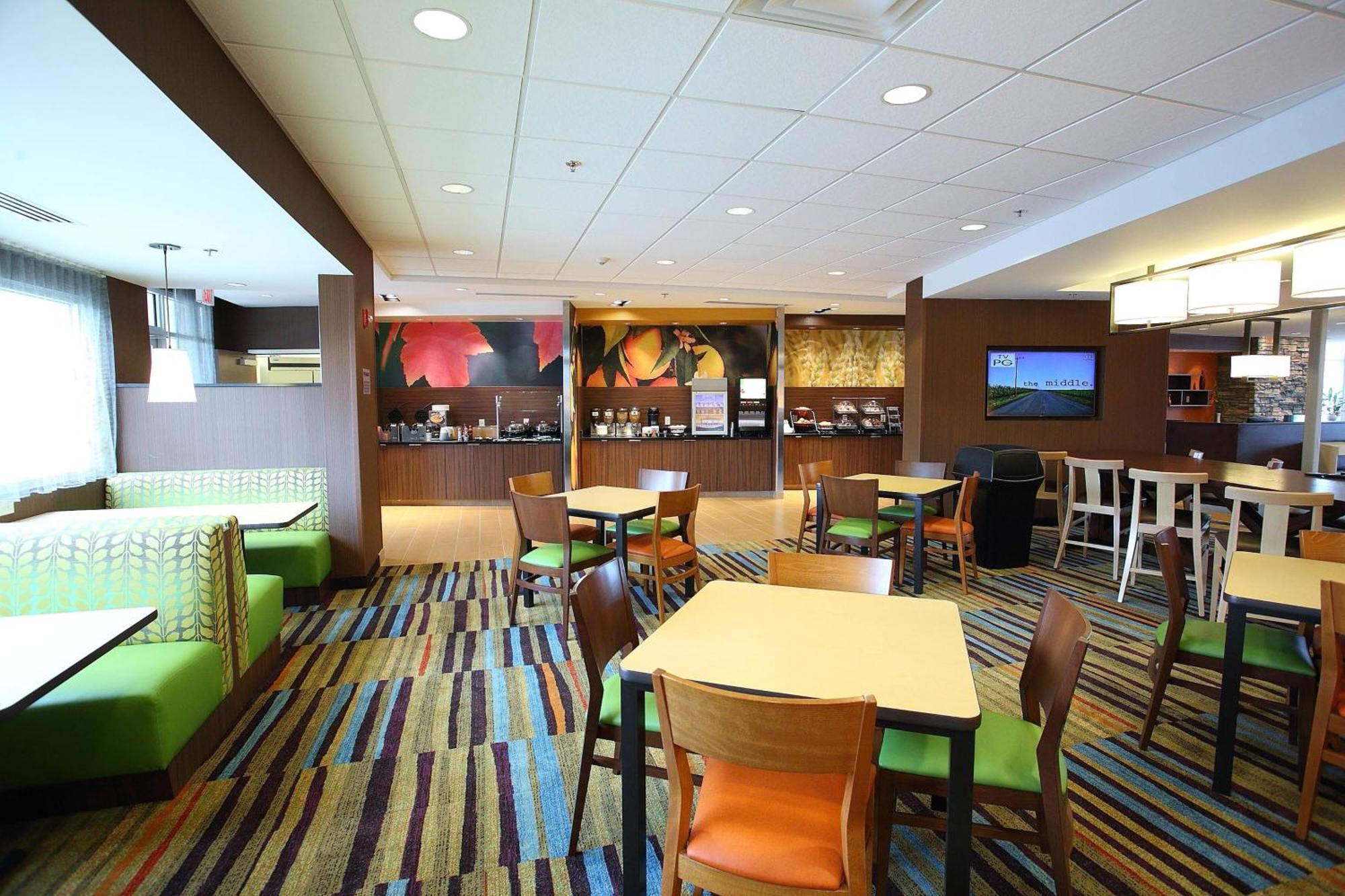 Fairfield Inn & Suites By Marriott East Grand Forks מראה חיצוני תמונה